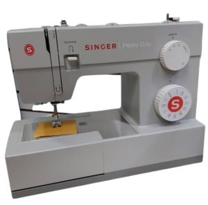 Maquina Singer 4423
